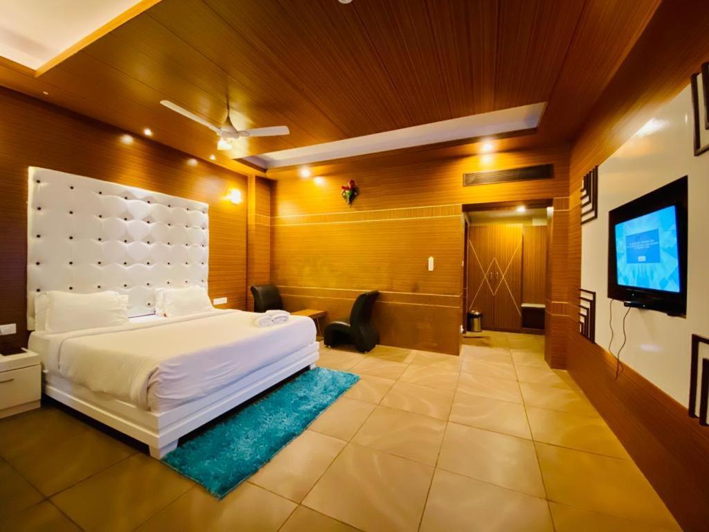 Pearl Park Beach Resort Private Limited Порт Блеър Екстериор снимка